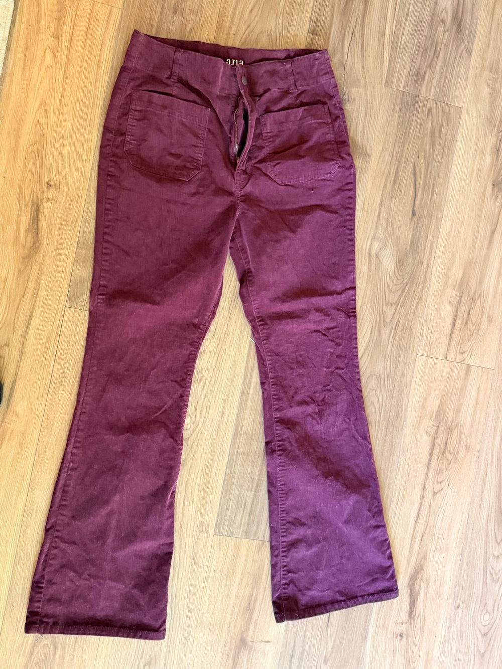 a.n.a Women's Burgundy Straight-Leg Trousers